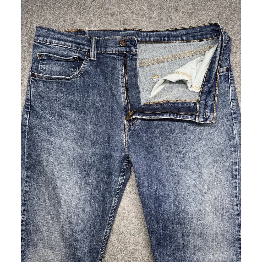Levis 505 Regular Fit Straight Leg Mens 34x32 Medium Wash Classic Fit Denim 2017
